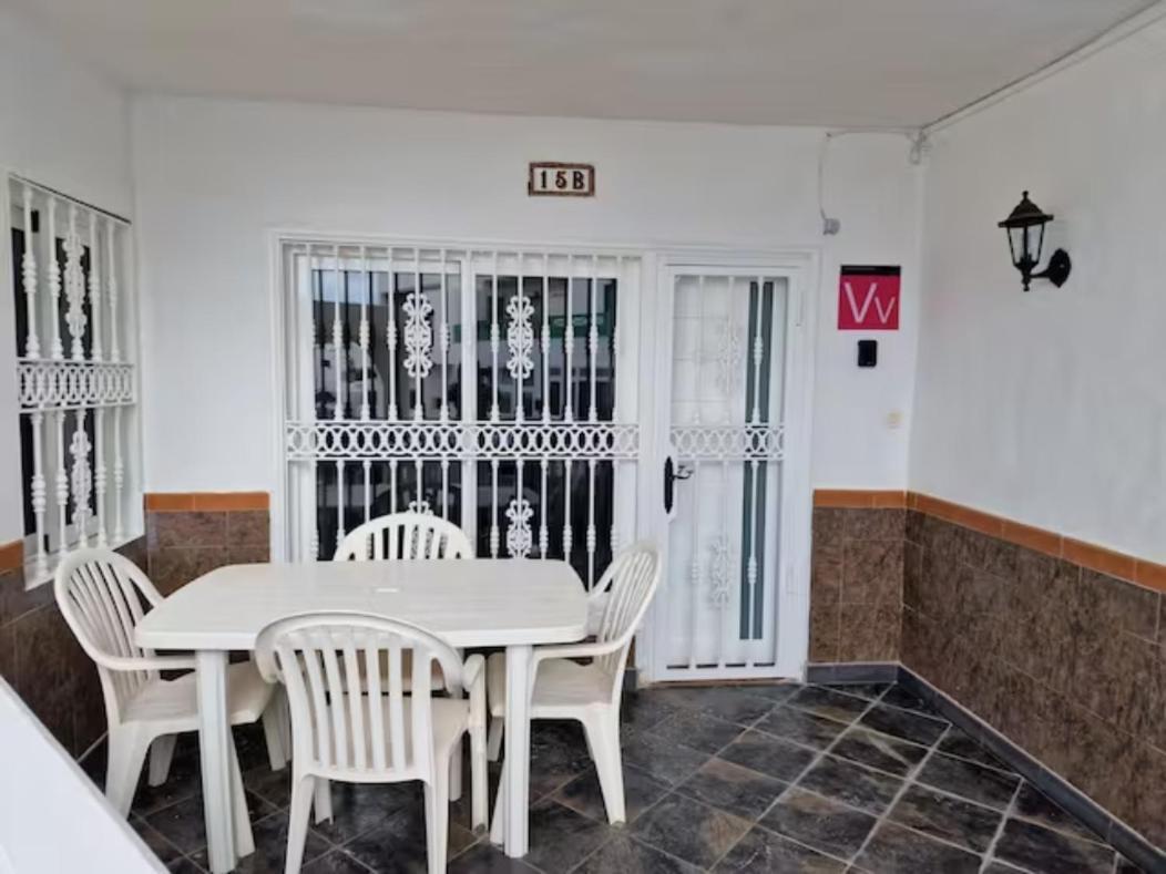 Casa Yei -Apto. A 4 Minutos De La Playa Tías Zewnętrze zdjęcie